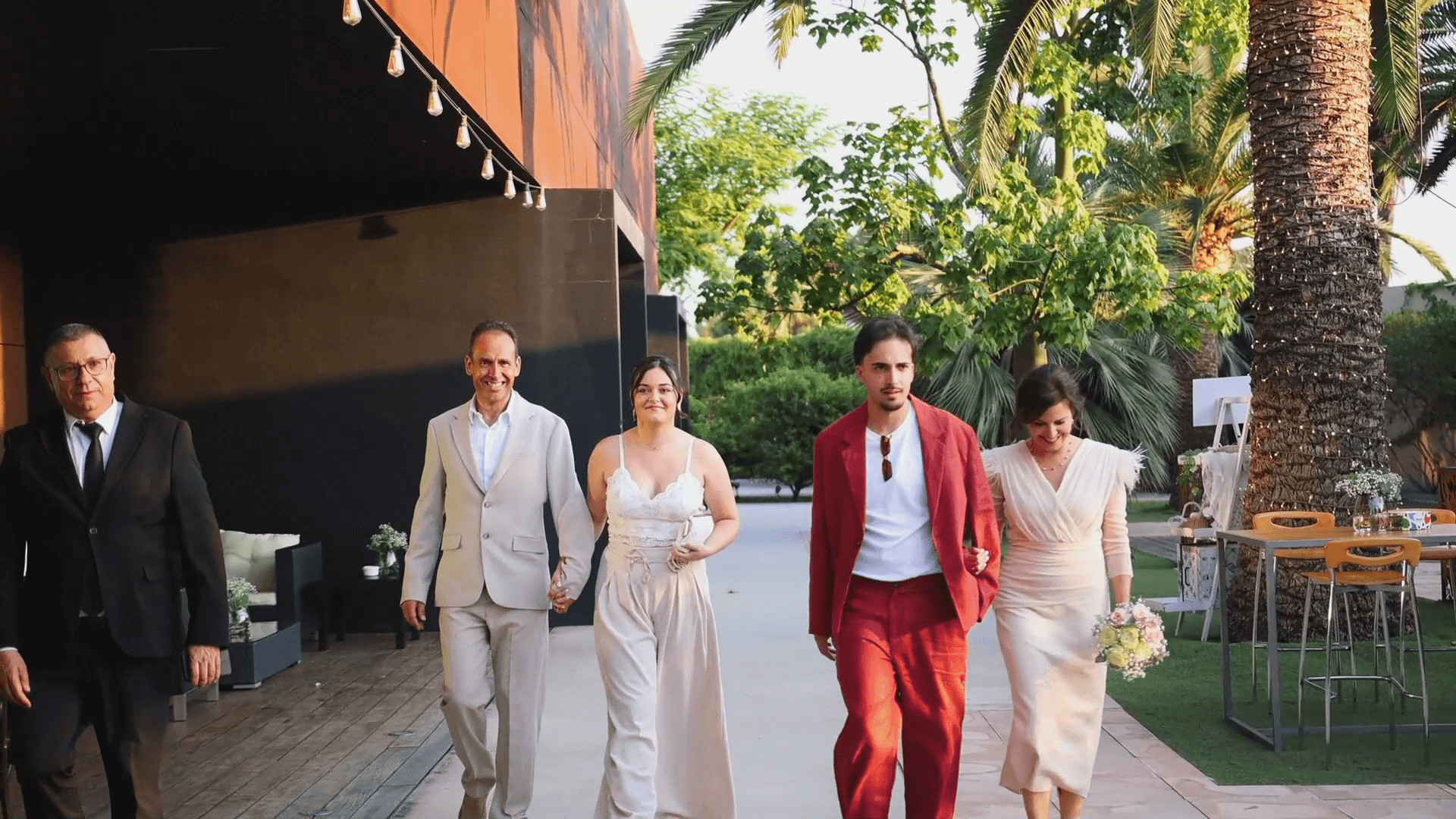 ¿Cuánto cuesta un videógrafo de bodas en Alicante? Guía completa de precios y servicios 2026